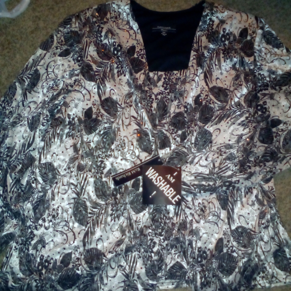 NWT R&M Richards Top